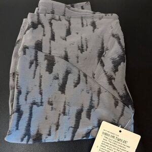 Lululemon InStill HR Tight 25"